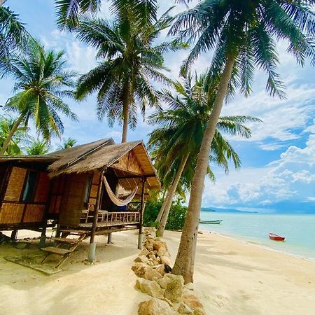 Castaway Beach Bungalows スリタヌ エクステリア 写真