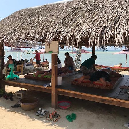 Castaway Beach Bungalows スリタヌ エクステリア 写真