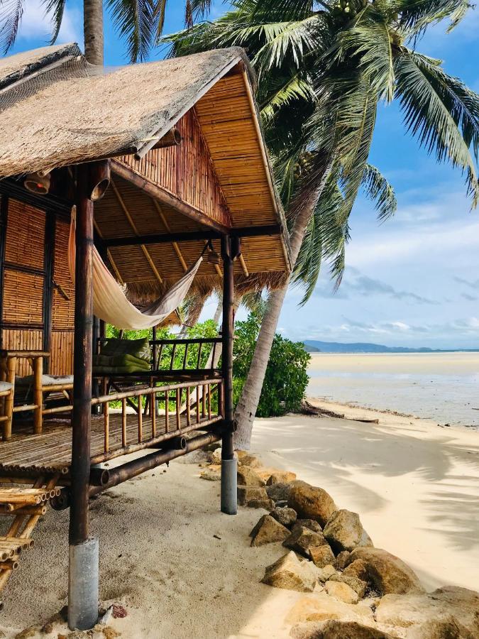 Castaway Beach Bungalows スリタヌ エクステリア 写真